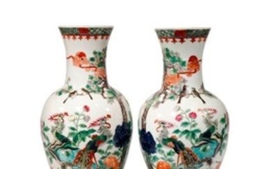 A PAIR OF CHINESE ROSE VERTE 'BIRDS' VASES 19TH CE…