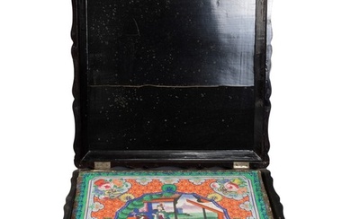 A LARGE CHINESE LACQUERED SHAWL BOX, 19/20TH CENTURY. Of squ...