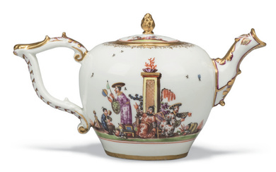 A MEISSEN PORCELAIN BULLET-SHAPED TEAPOT AND COVER CIRCA 1740, GILDER'S 34. MARKS