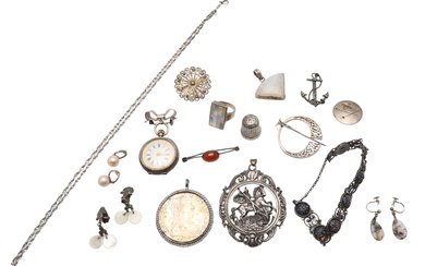 A QUANTITY OF SILVER JEWELLERY, A SILVER POCKET WATCH AND AN AUSTRIAN THALER COIN PENDANT ETC.