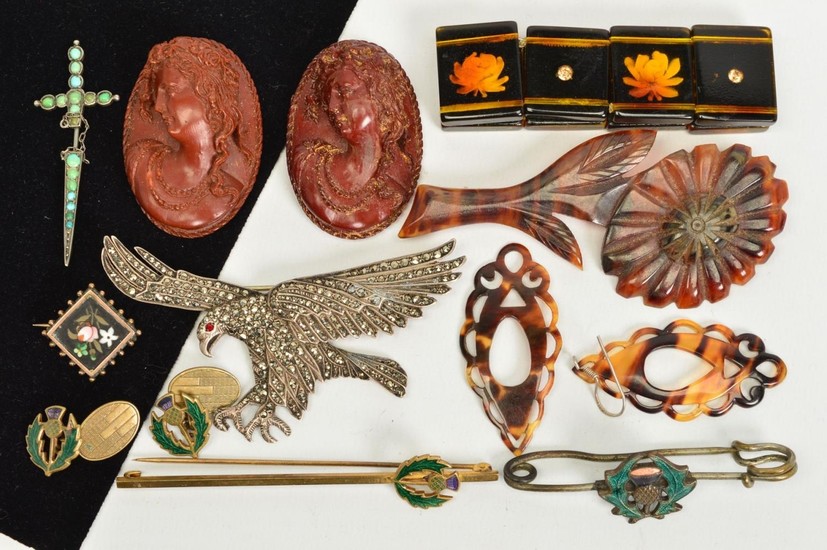 A SELECTION OF JEWELLERY, to include a marcasite eagle brooc...