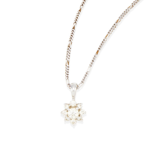 A WHITE GOLD AND DIAMOND NECKLACE