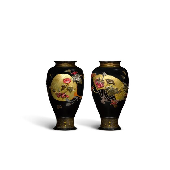 A fine pair of bronze vases | Signed Kako (Suzuki Chokichi, 1848-1919) with mark Kiyru kosho kaisha (made by the first Japanese manufacturing and trading company) beneath the "double-mountain" mark of the company | Meiji period, late 19th century