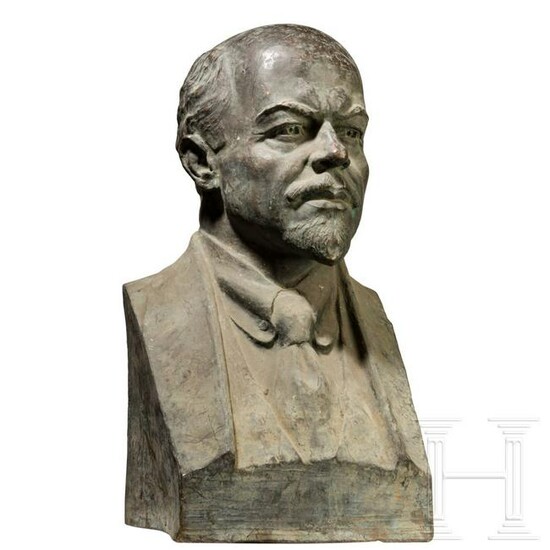 A greater than life size bust of Lenin