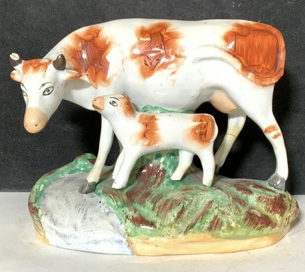 ANTIQUE HALLMARKED OLD STAFFORDSHIRE COW Figural