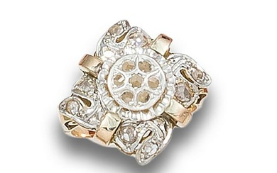 ANTIQUE RING OF DIAMONDS, YELLOW GOLD AND PLATINUM
