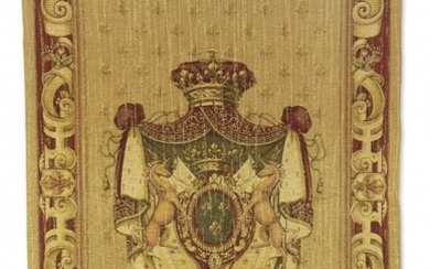 ARRAY 20e siècle Rectangulaire, au centre les armoiries royales de la France sur un fond...