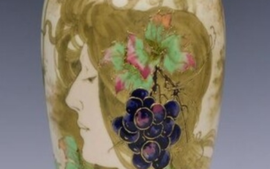 Amphora Portrait Vase