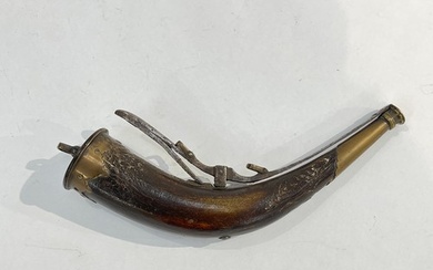 An 18th Century powder flask, 23cm long