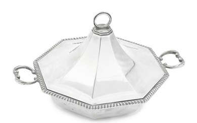 An Italian silver covered dish SERRA ROMA, Rome mid 20th century, stamped 800
