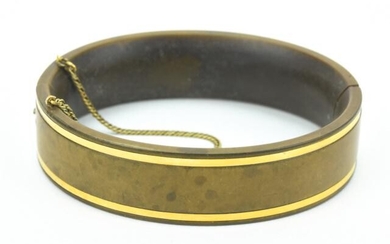 Antique 19th C Yellow Gold Banded Bangle Bracelet