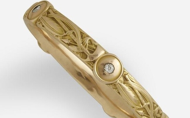 Antique gold and diamond bangle bracelet