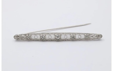 Art Deco Platinum Gold Diamond Filigree Bar Pin, Brooch.