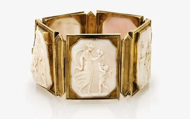Bracelet decorated with antique-styled scenes from a