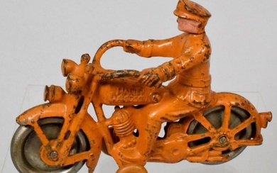 CAST IRON HARLEY DAVIDSON MOTORCYCLE AND RIDER