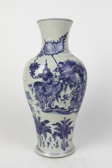 CHINESE BLUE AND WHITE FIGURAL VASE