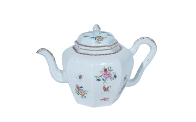 Chinese Export 'Famille Rose' Octagonal Teapot, Qianlong Period (1736-1795)