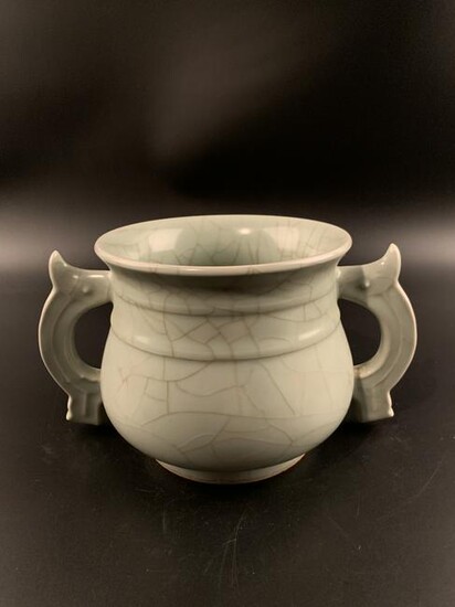 Chinese Guan Type Porcelain Censer
