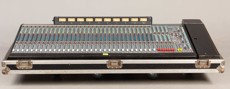 DDA S-series monitor 32 kanals mixer