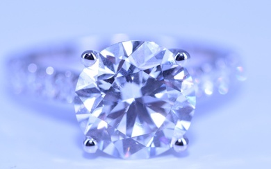 Diamant de qualité supérieure taille brillant de 9.18cts. couleur : F et pureté : VVS...