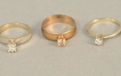 Five diamond rings to include one 18K gold and four 14K