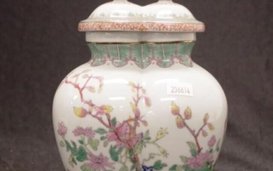 Good Chinese painted ceramic joined jar vase