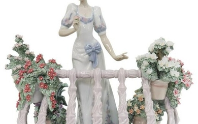 LLADRO LIMITED-EDITION PORCELAIN FAR AWAY THOUGHTS