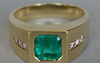 Men’s Emerald & Diamond 18K Gold Ring