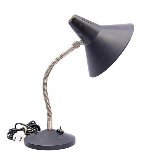 Metal black lacquered desk lamp