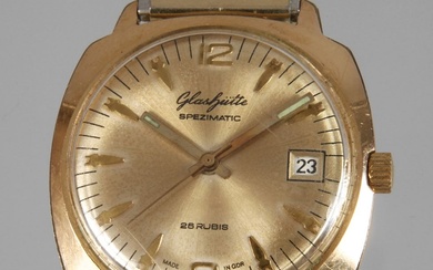 Montre-bracelet homme Glashütte Spezimatic, vers 1970, mouvement automatique à 26 rubis, seconde centrale et date,...