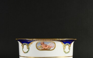 Mortier en porcelaine de Sèvres du XVIIIe... - Lot 20 - Coutau-Bégarie