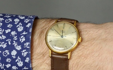 Poljot Vintage Men Wrist Watch / Rare Golden White Vintage Men Wrist Watch