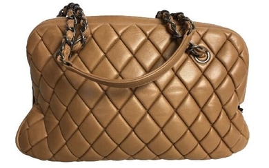 VTG CHANEL TAN QUILTED LAMBSKIN CC DOME BAG