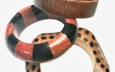 Vintage Painted Wooden Bracelets (3)