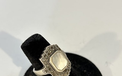 Vintage Sally C SX 925 Thailand Sterling Silver marcasite mother of pearl Ring sz 7