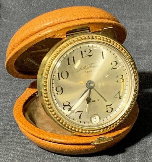 Vntg SETH THOMAS Handheld Leather Case Clock