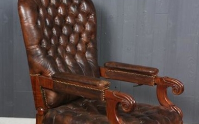 William IV Tufted Leather Mechanical Chair