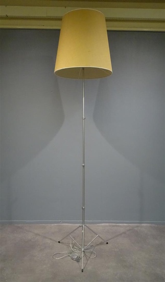 (-), staande in hoogte verstelbare designlamp met oranje...
