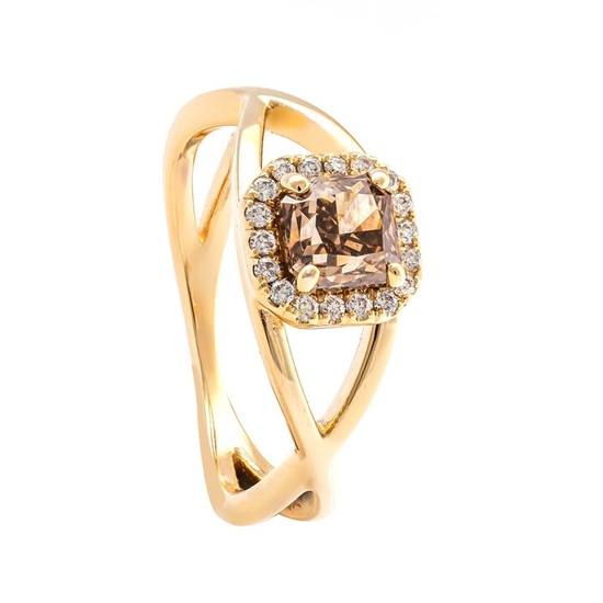 1.16 tcw SI1 Diamond Ring - 14 kt. Yellow gold - Ring - 1.05 ct Diamond - 0.11 ct Diamonds