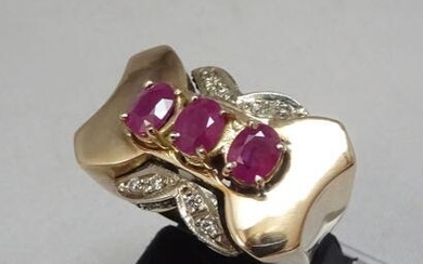 14 kt. Pink gold - Ring Ruby - Diamond
