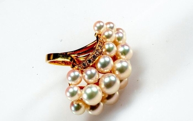 18 kt. Akoya pearl, Yellow gold, 4.5-7 mm - Ring - Diamonds