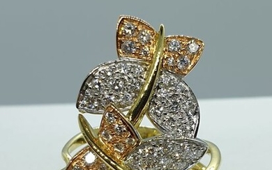 18 kt. Pink gold, White gold, Yellow gold - Ring - 0.70 ct Diamond