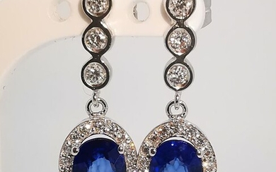 18 kt. White gold - Earrings - 3.13 ct Sapphire - Diamond