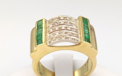 18 kt. Yellow gold - Ring - 0.50 ct Diamonds - Ct 1.00 Emeralds