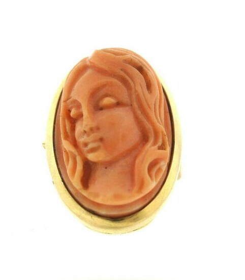 18K YELLOW GOLD CARVED CORAL RING C.1970 VINTAGE