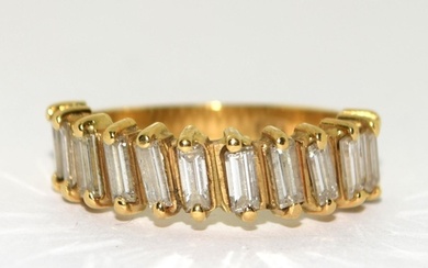 18ct gold ladies Baguette cut Diamond ring set with 12 diamo...