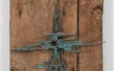 ANONIMO Pannello decorativo in legno e metallo.
