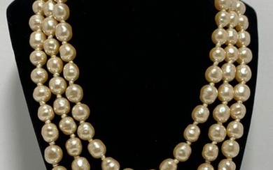 CHANEL HANDKNOTTED BAROQUE PEARLS NECKLACE 60"