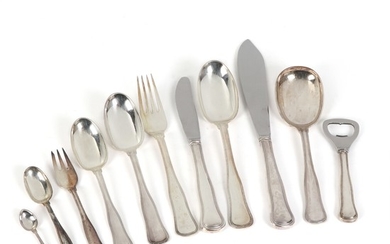 Fluted Danish silver cutlery by Cohr of Denmark. Weight excl. pieces with steel 1963 g. (58)