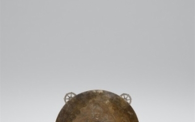A round Buddhist votive bronze mirror (kyôzô) ...